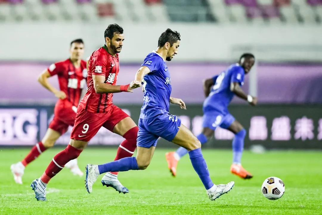 مباراةبيراميدزوالزمالكفيكأسمصرصراعالأضواءوالطموحات